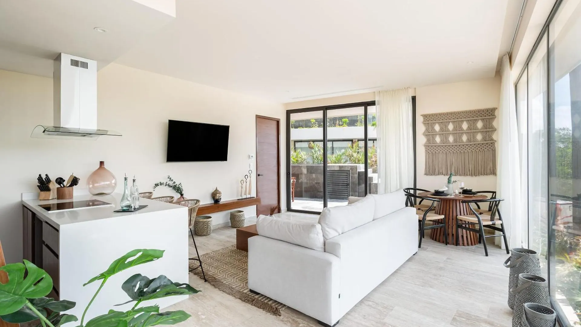 Temple Paradise Luxury Suites 6 Min From Beach تولوم